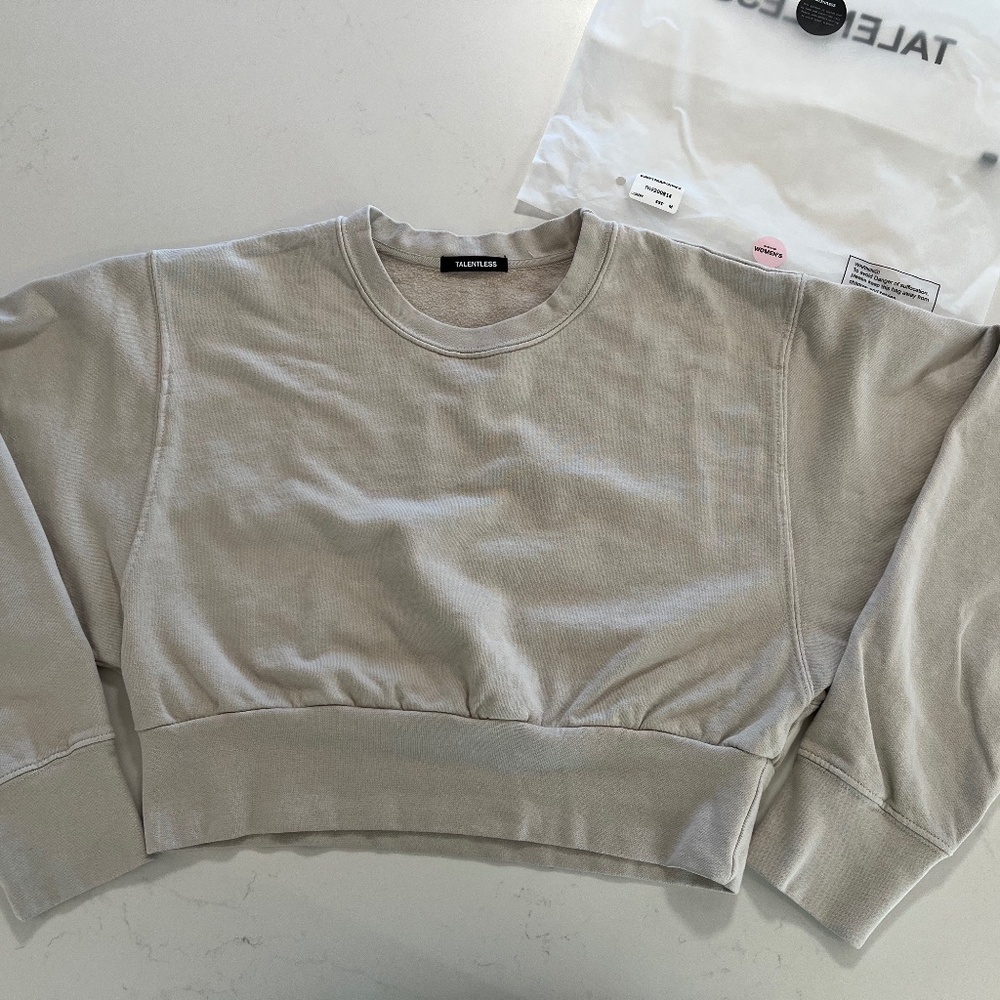 Talentless Dolman Crop Crewneck